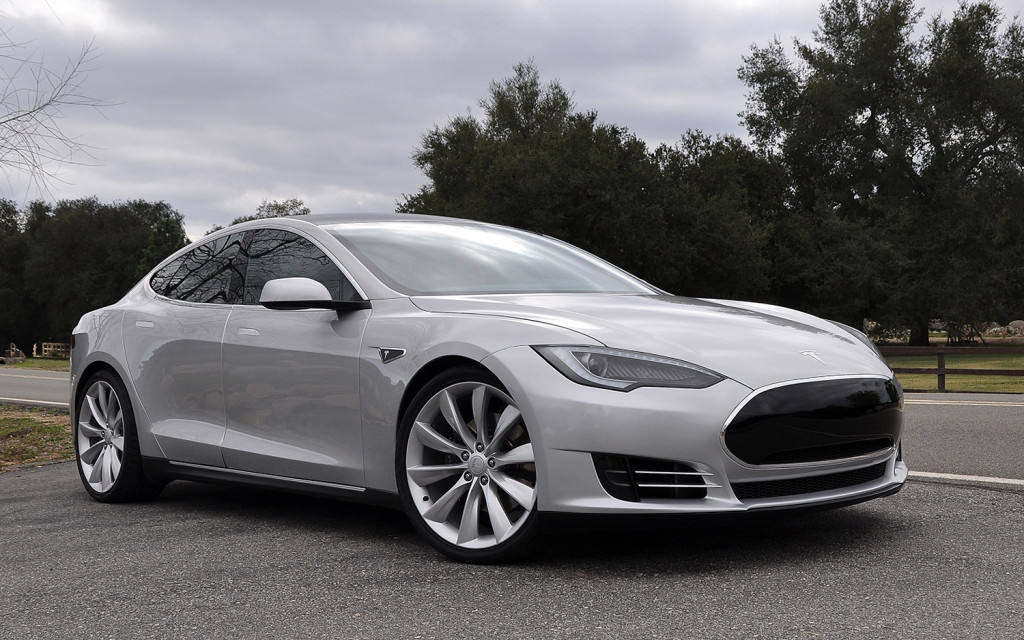 Tesla-Model-S-revistaproware