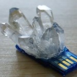 Científicos crean discos de cristal capaces de almacenar hasta 360 TB.